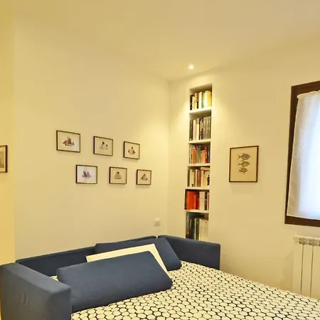 Mellina's Terrace - Stylish House *
