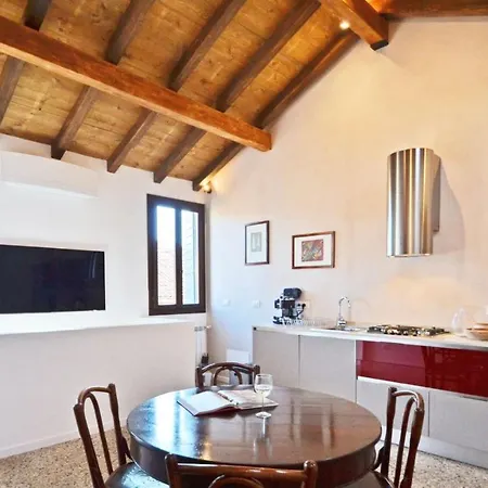 Apartment Mellina's Terrace - Stylish House Venice